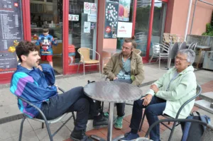 Auf ein Eis mit Stadtschreiber Aron Boks: Früher gab’s mehr Gemeinschaft – oder doch nicht?