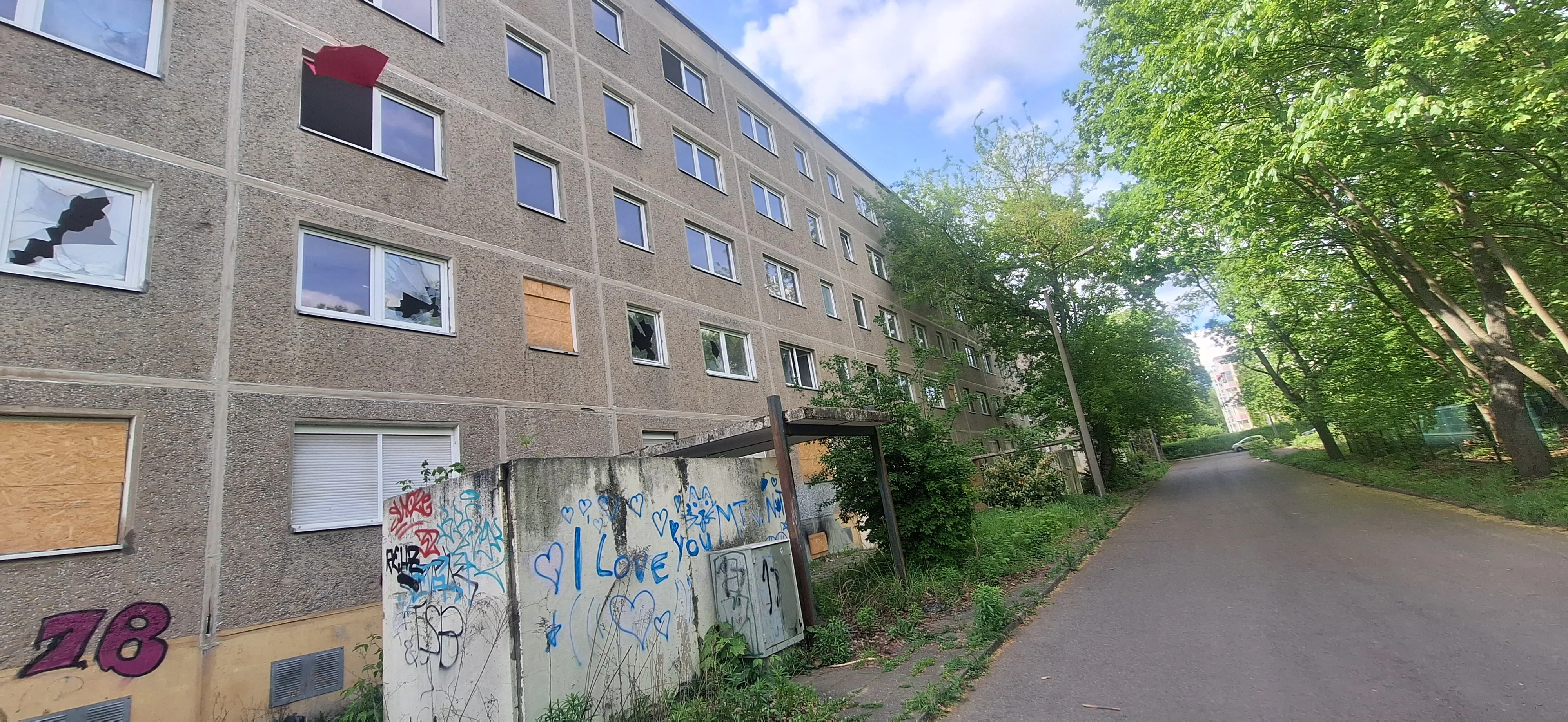 Abrissgebäude an der Trakehnerstraße